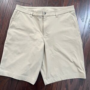 Lululemon Athletica Commission Relaxed Fit Short 11”